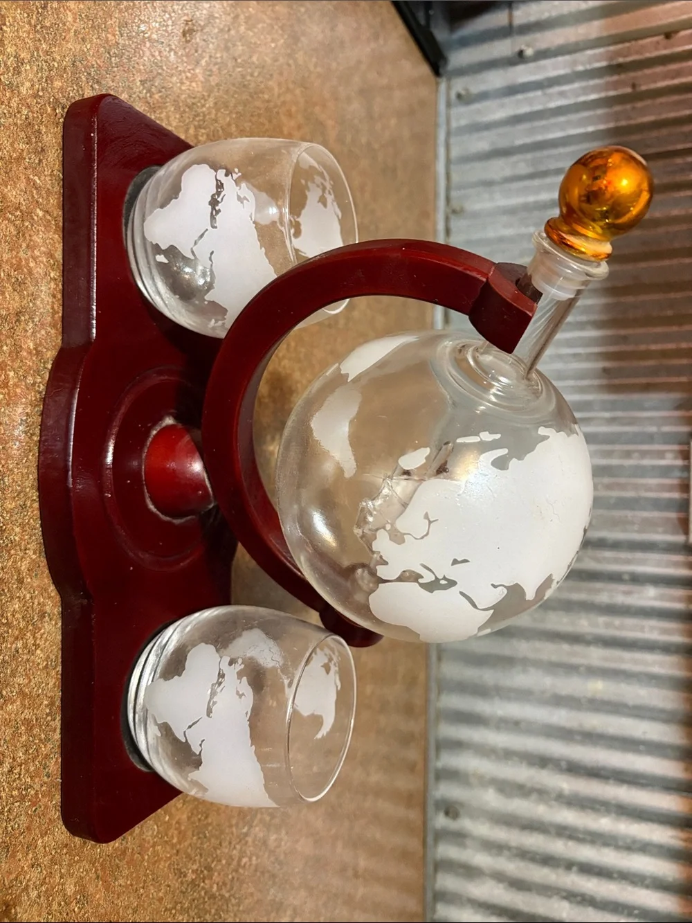 Red Globe Decanter Set with Etched World Map - Unbranded